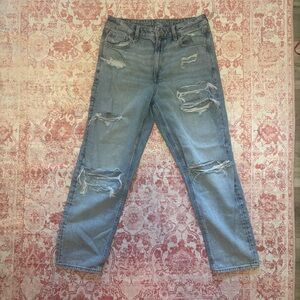 American eagle ripped jeans